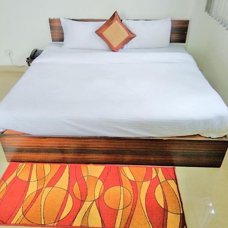 The Radiance Suites And Apartment Neu-Delhi Exterior foto