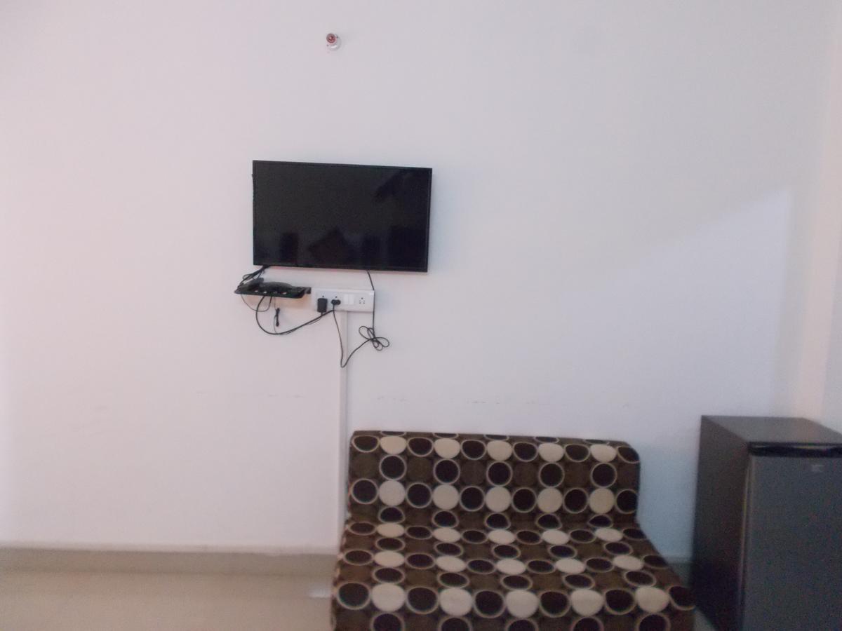 The Radiance Suites And Apartment Neu-Delhi Exterior foto