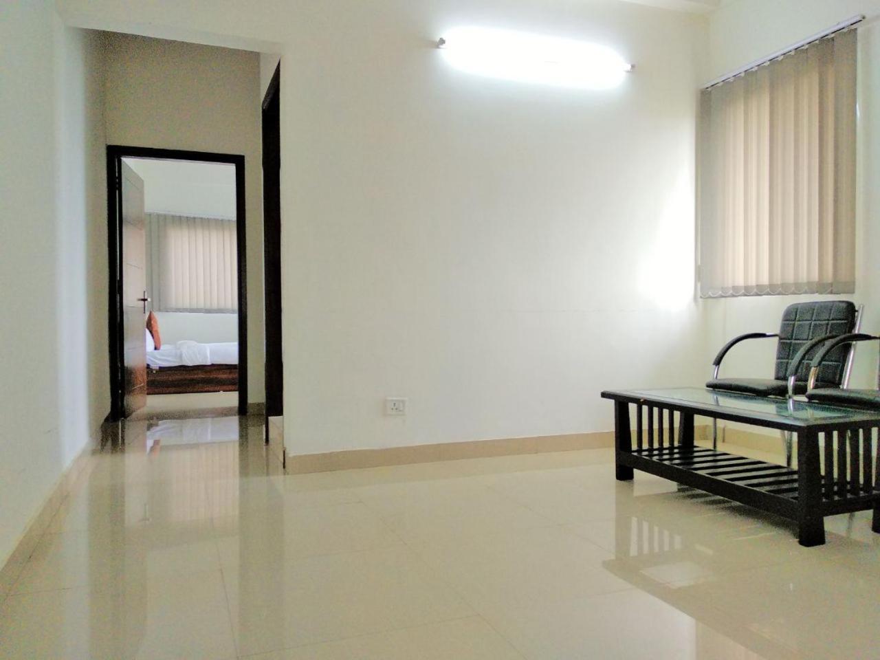 The Radiance Suites And Apartment Neu-Delhi Exterior foto