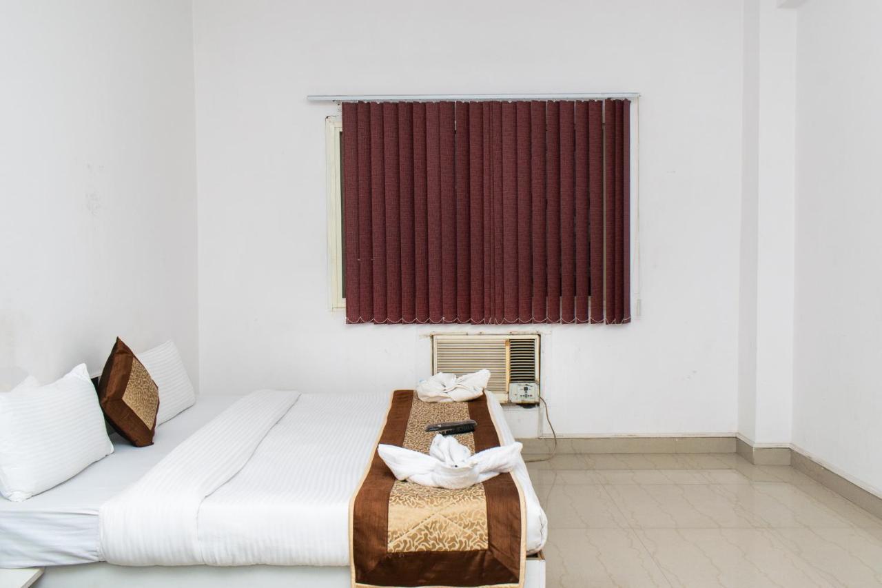 The Radiance Suites And Apartment Neu-Delhi Exterior foto