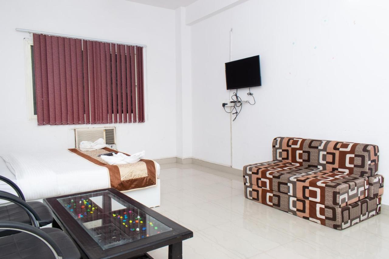 The Radiance Suites And Apartment Neu-Delhi Exterior foto